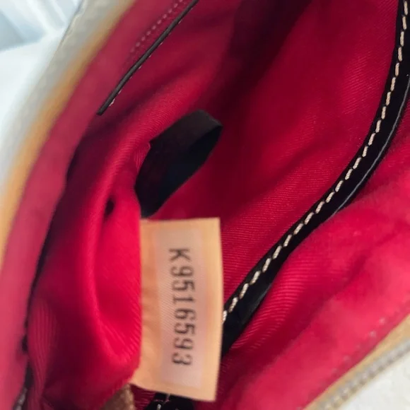 Dooney & Bourke Black and White Polka Dot Crossbody EUC - Picture 8 of 14